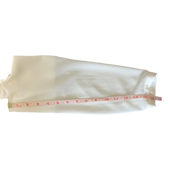 Veronica Beard Off-White Ruffle Shoulder Button-Front V-Neck Blouse Size 6 - Picture 11 of 14